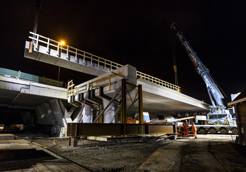Montage KW07 - Brug over de Amstel